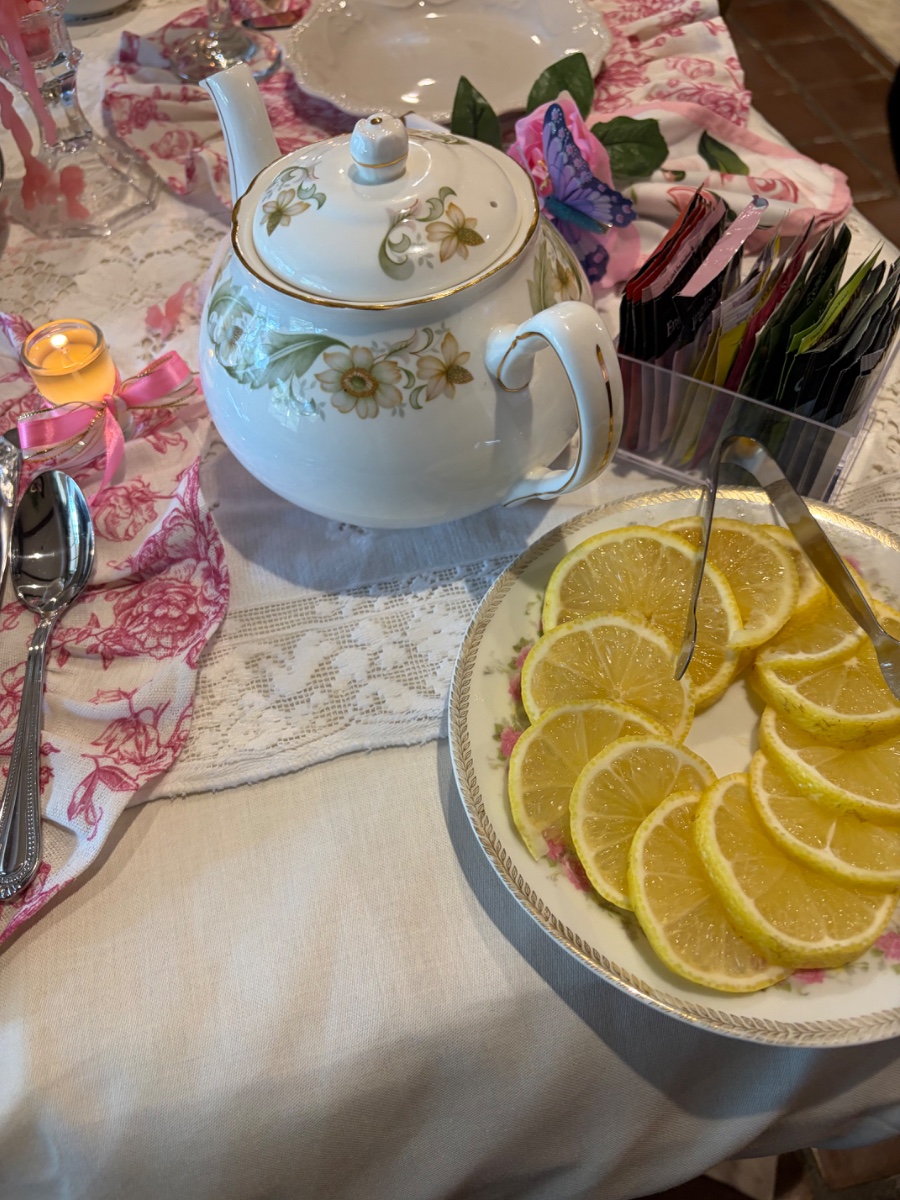 Loading Image...