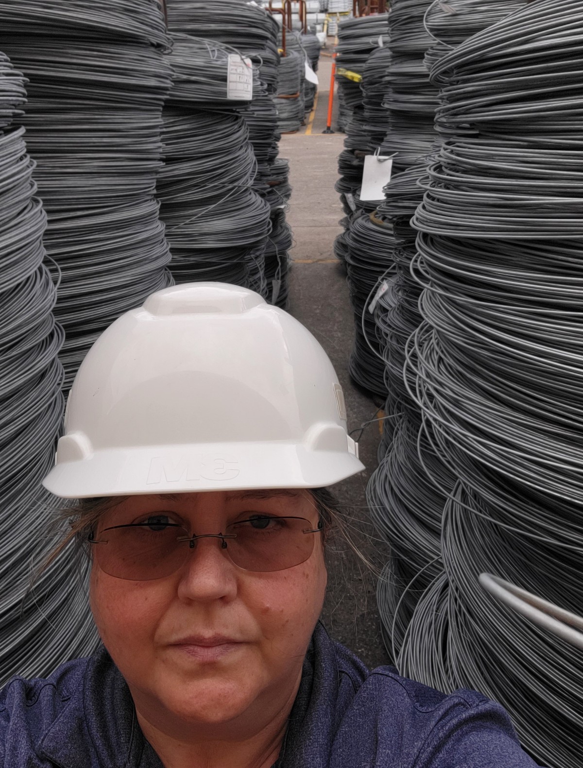 I'm too fluffy for this outdoor manual labor!